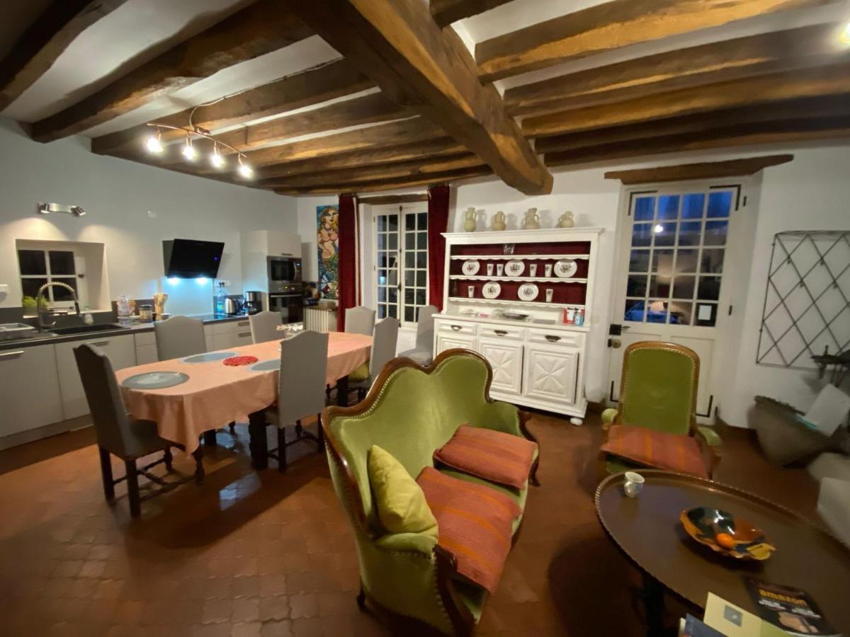 Maison Des Arts Francueil Dış mekan fotoğraf