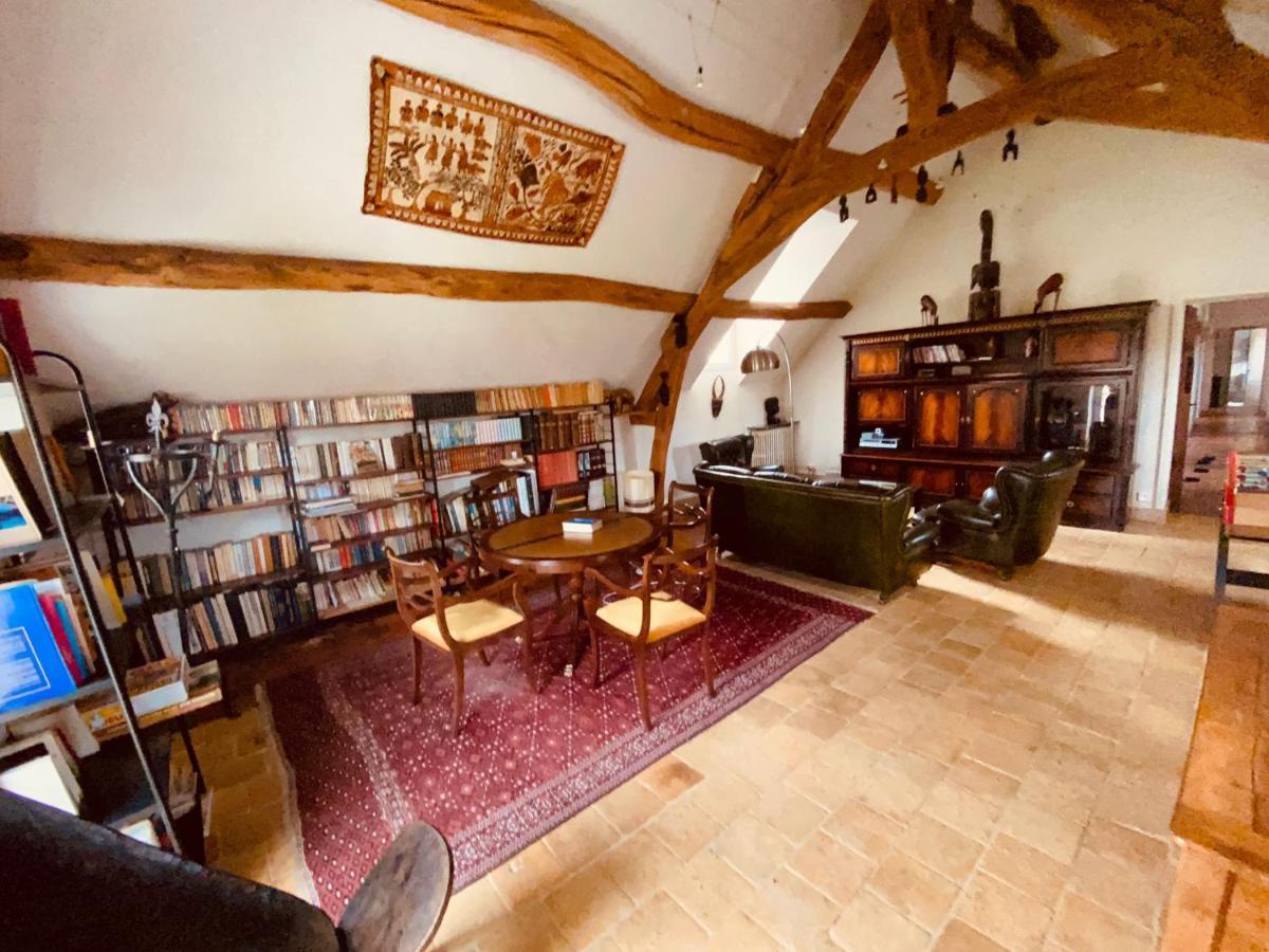 Maison Des Arts Francueil Dış mekan fotoğraf