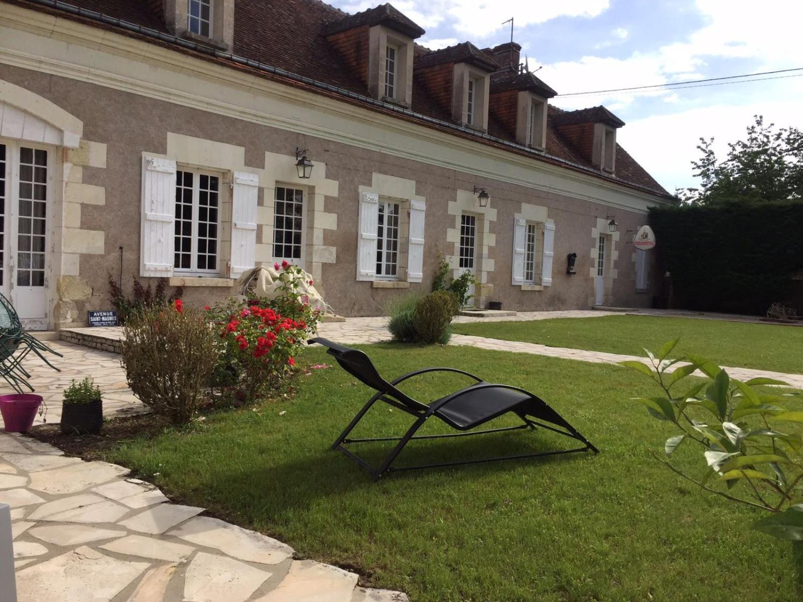 Maison Des Arts Francueil Dış mekan fotoğraf