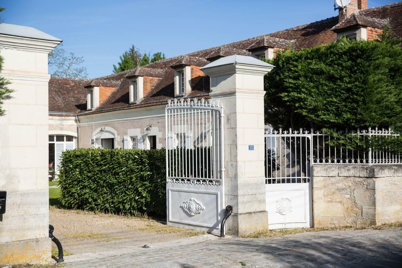 Maison Des Arts Francueil Dış mekan fotoğraf
